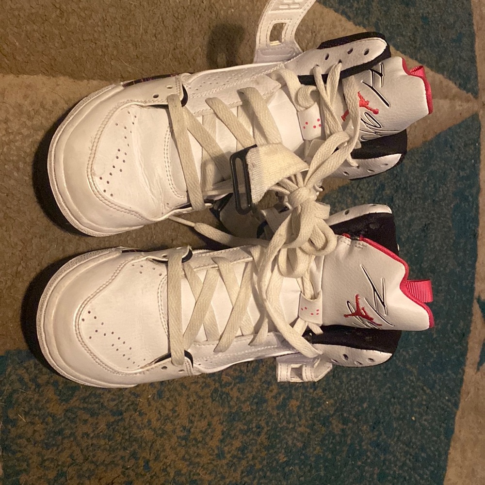 AIR JORDAN FLIGHT 45 GIRL'S BASKETBALL SIZE: 4.5Y *SOLD*